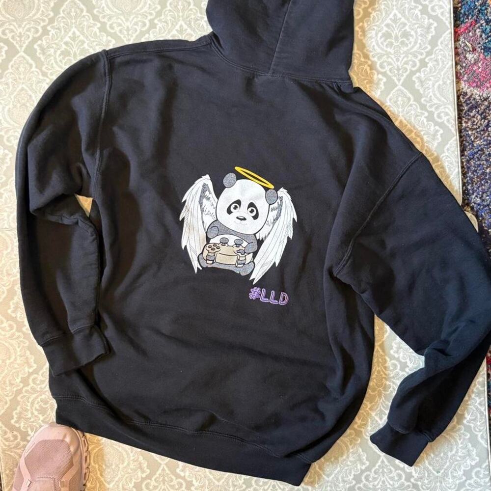 Gildan black hoodie with white